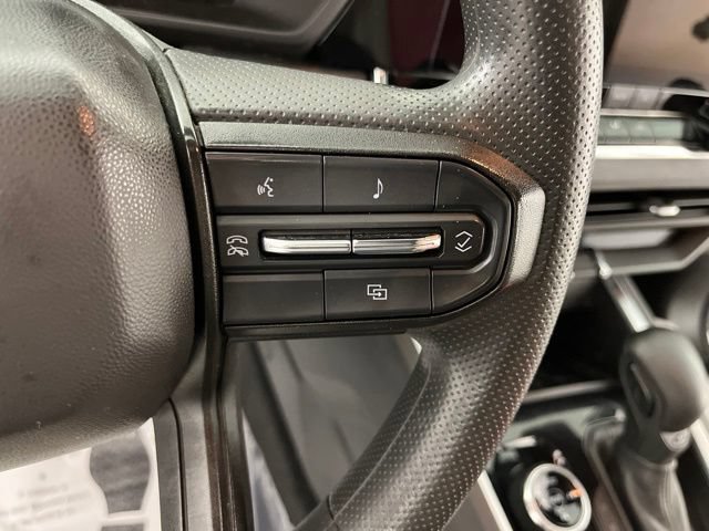 Used 2023 Chevrolet Colorado Trail Boss w/ Technology Package AWD/4WD image 23