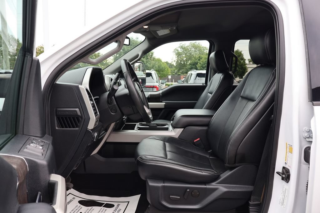Used 2020 Ford F350 Lariat w/ Lariat Ultimate Package AWD/4WD image 20