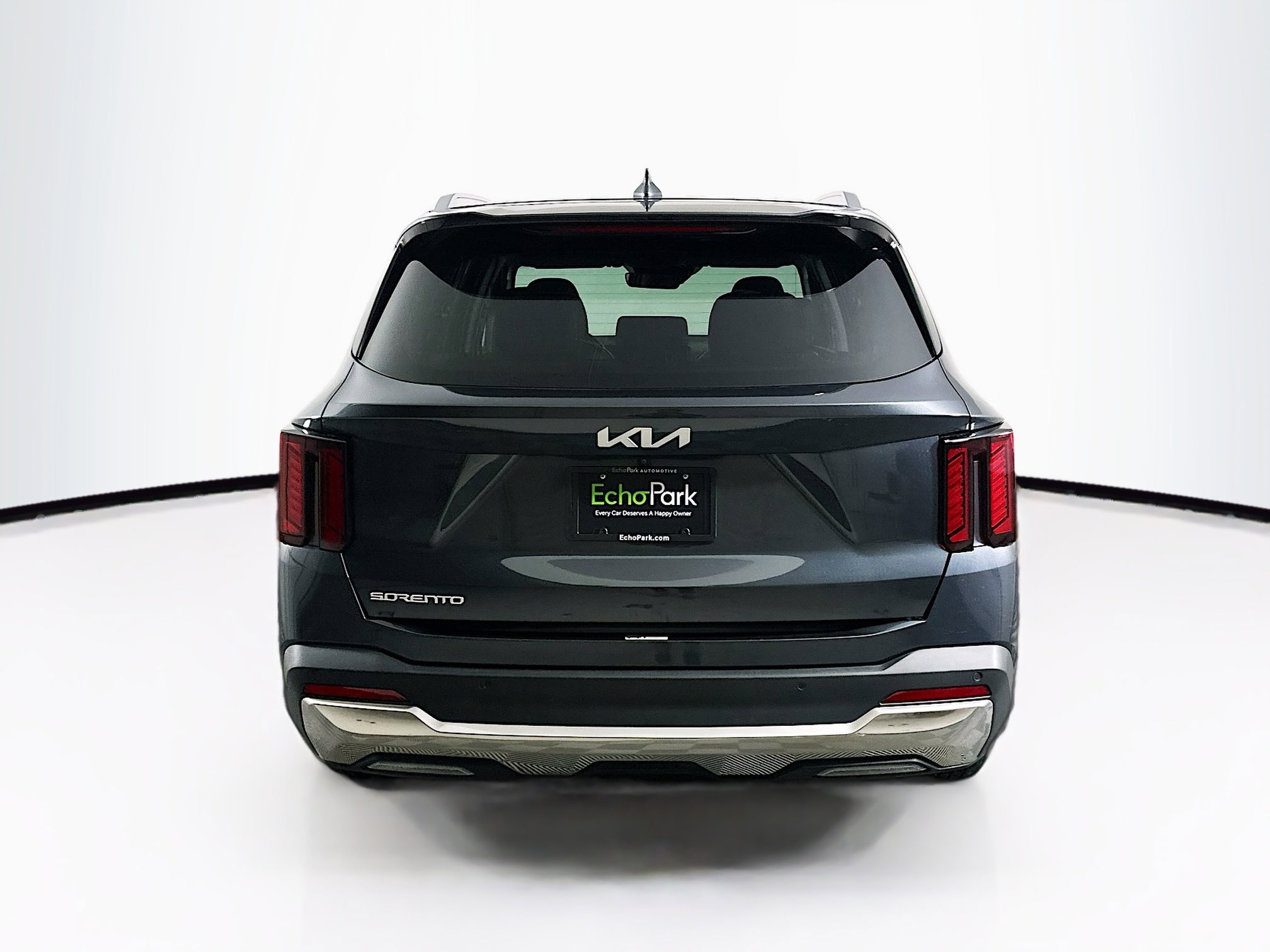 Used 2024 Kia Sorento S image 7