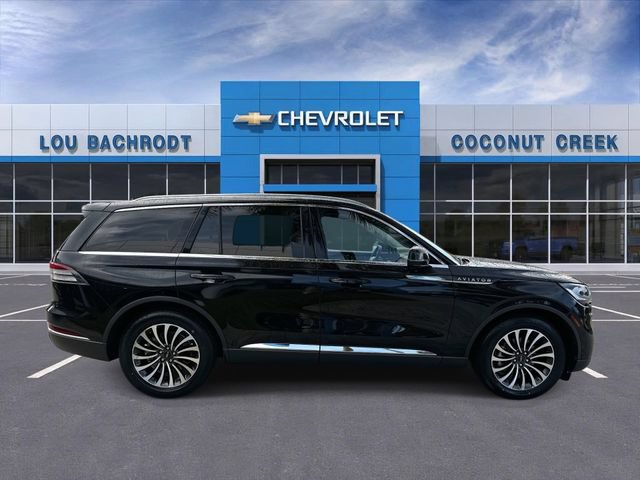 Used 2023 Lincoln Aviator Reserve w/ Elements Package Plus RWD image 9