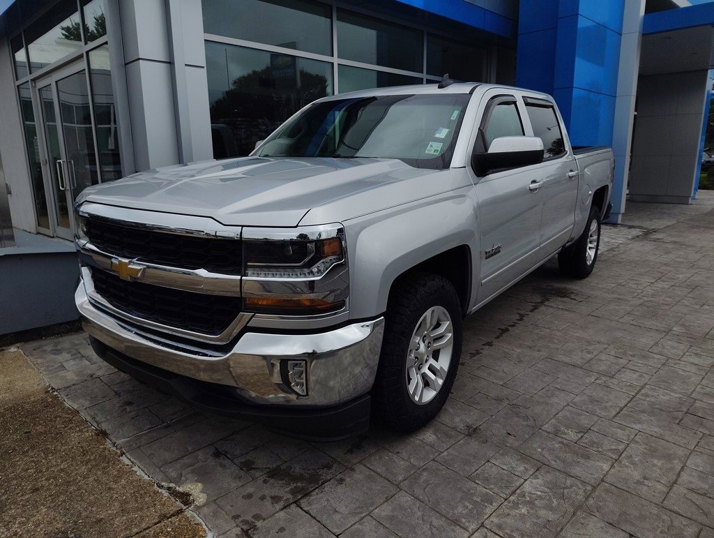 Used 2018 Chevrolet Silverado 1500 LT w/ Texas Edition