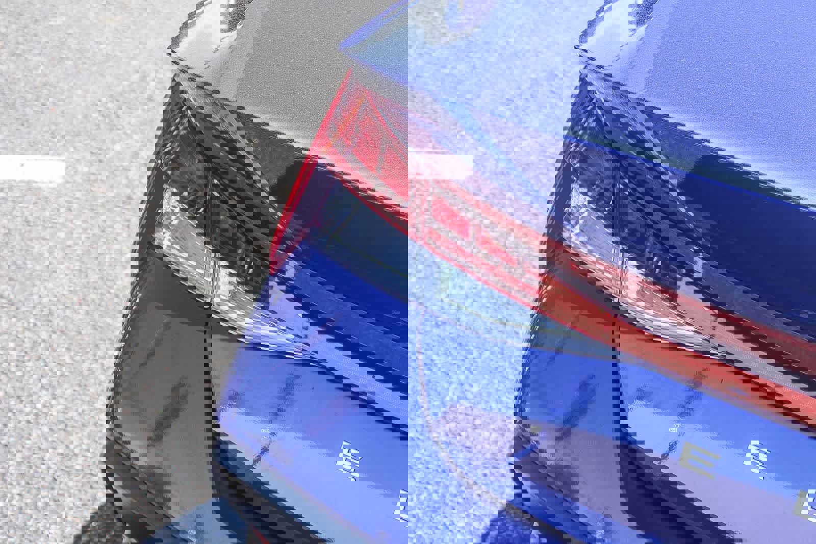 Used 2025 Hyundai Elantra Limited image 8