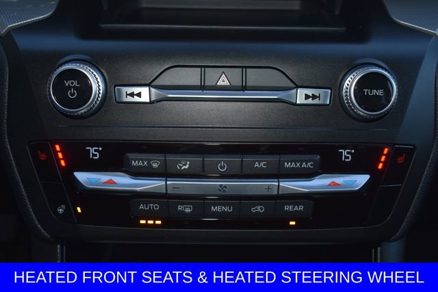 Used 2020 Ford Explorer XLT w/ Comfort Package image 4