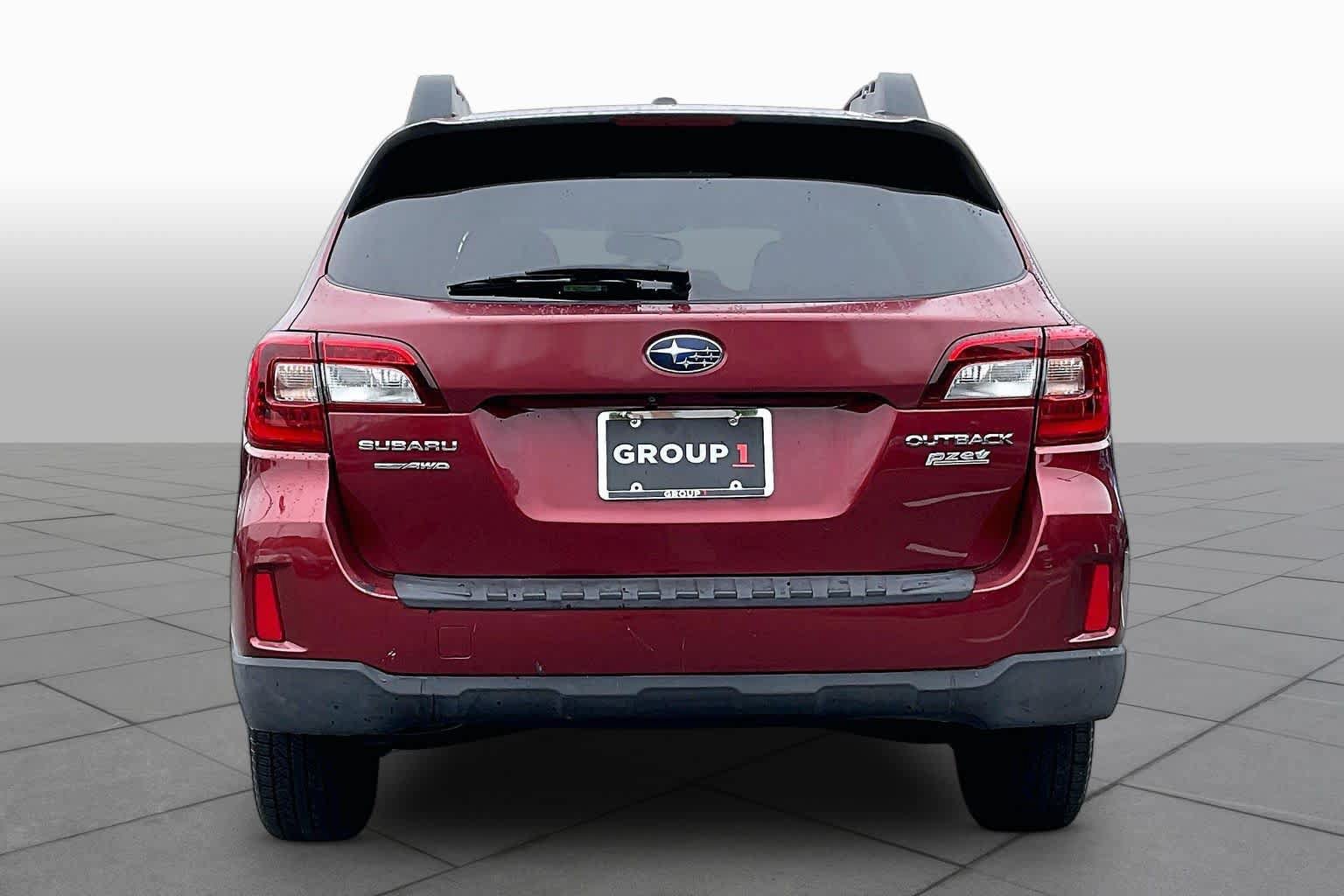 Used 2015 Subaru Outback 2.5i Premium AWD/4WD image 5