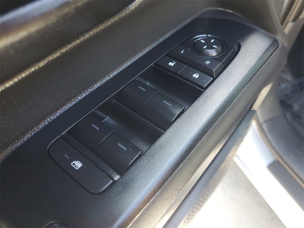 Certified 2024 Toyota Tacoma SR5 image 17