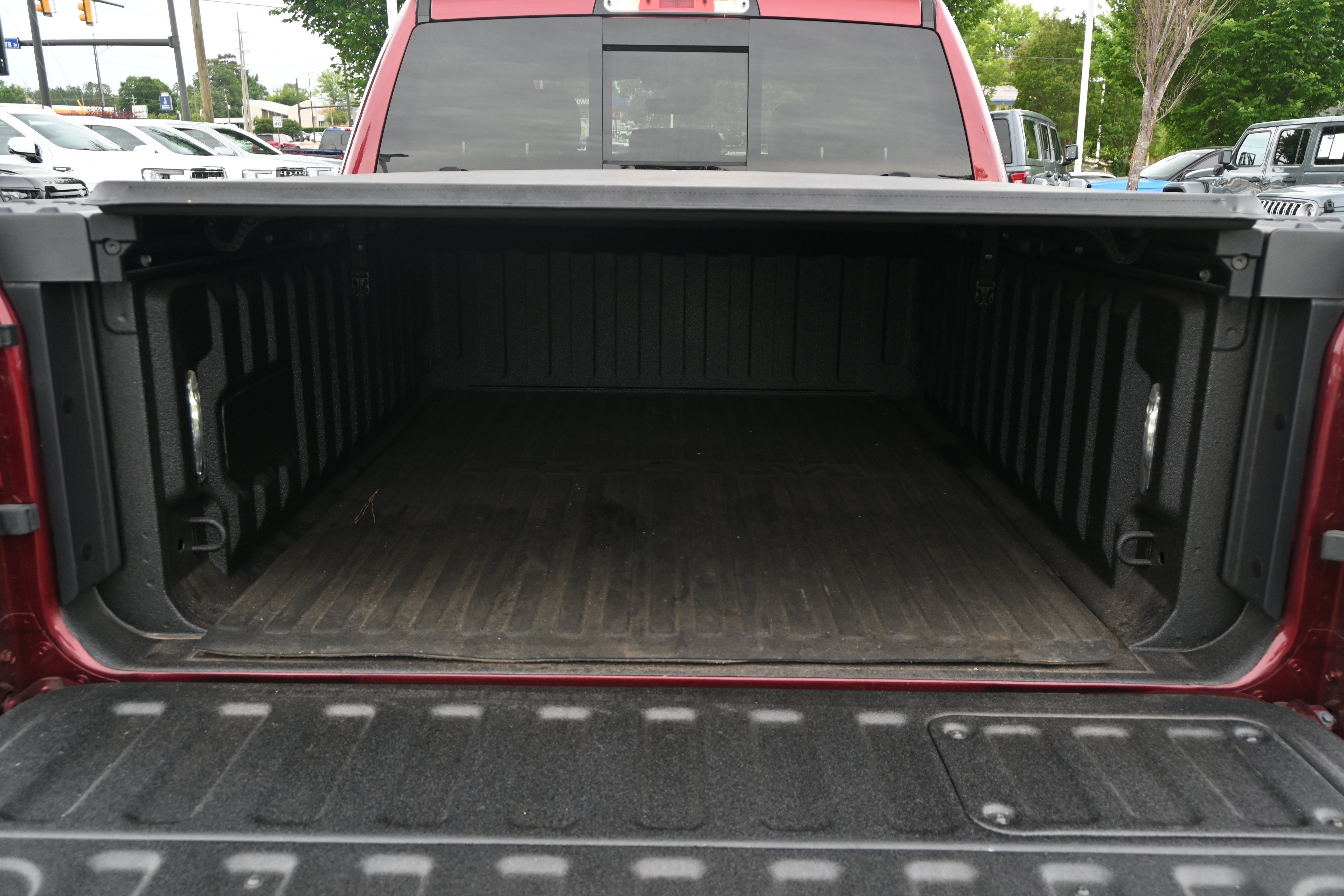 Used 2025 RAM 1500 Limited w/ Trailer Tow Group AWD/4WD image 36
