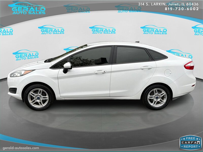 Used 2017 Ford Fiesta SE FWD image 3