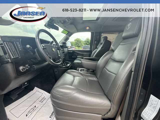 Used 2021 Chevrolet Express 2500 LS w/ Enhanced Convenience Package RWD image 19
