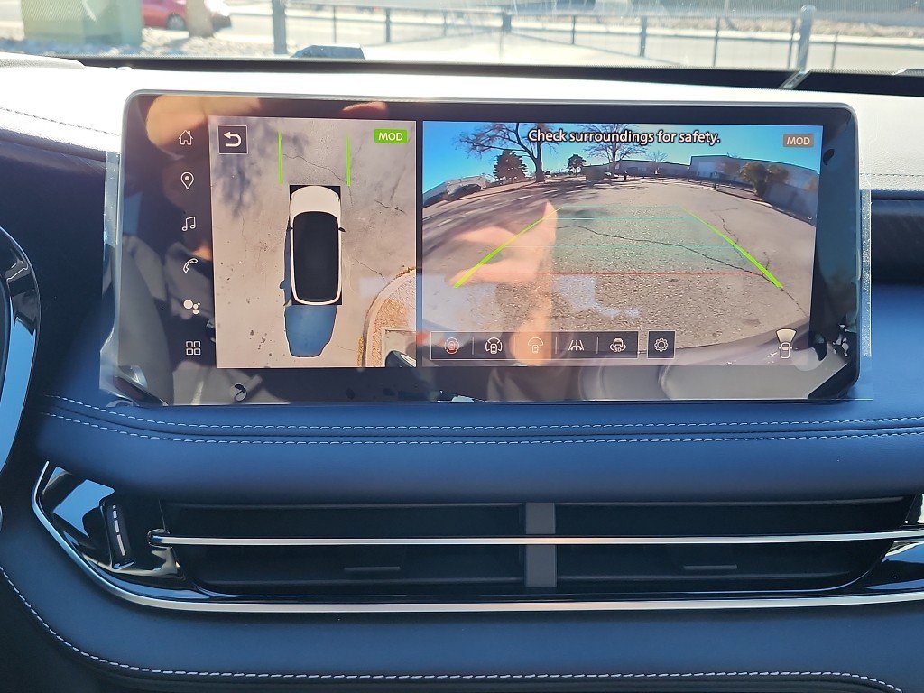 New 2026 INFINITI QX60 Sport image 19