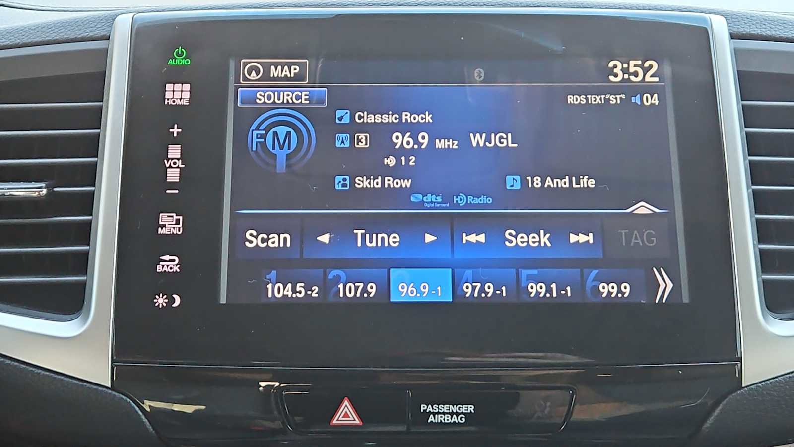 Used 2016 Honda Pilot Elite image 12