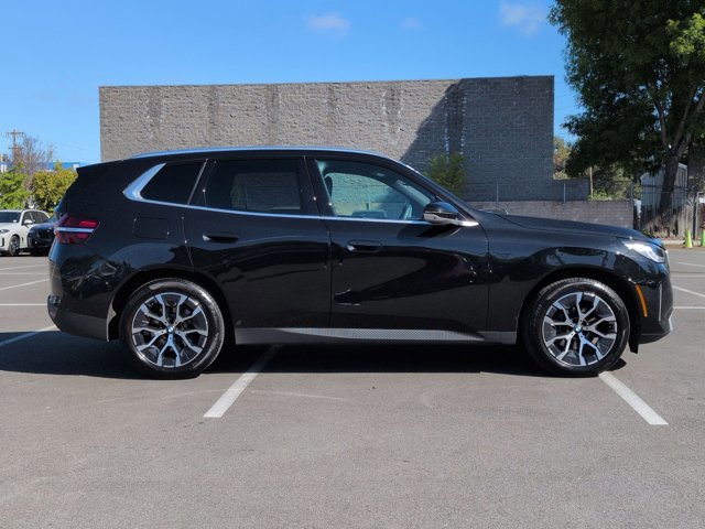 Used 2025 BMW X3 xDrive30i w/ Premium Package image 4
