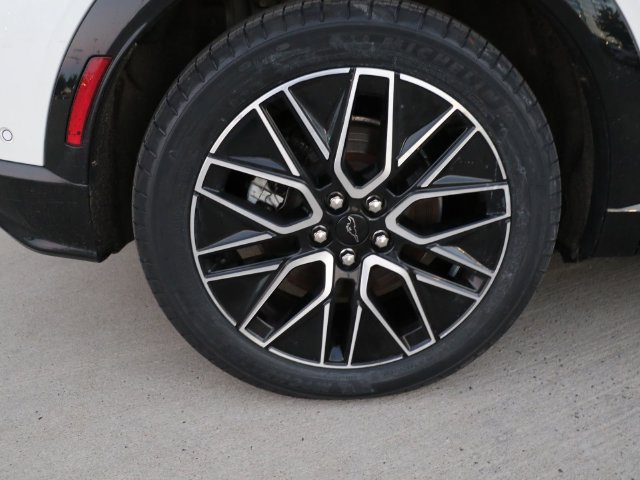 Used 2024 Ford Mustang Mach-E Premium AWD/4WD image 8