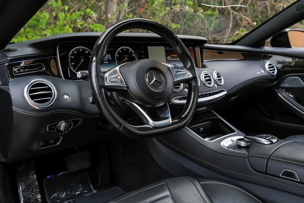 Used 2015 Mercedes-Benz S 550 4MATIC Coupe image 2