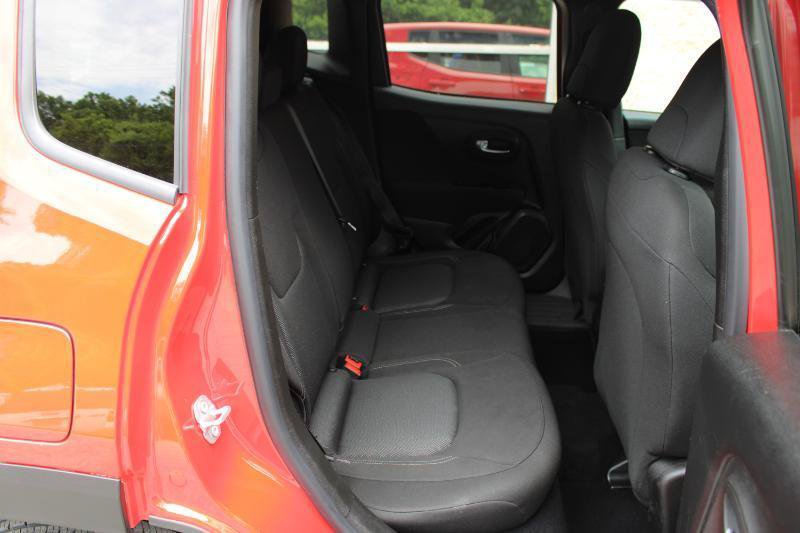 Used 2021 Jeep Renegade Sport FWD image 13