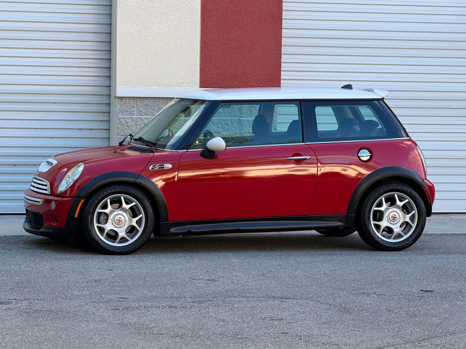 Used 2005 MINI Cooper S image 14