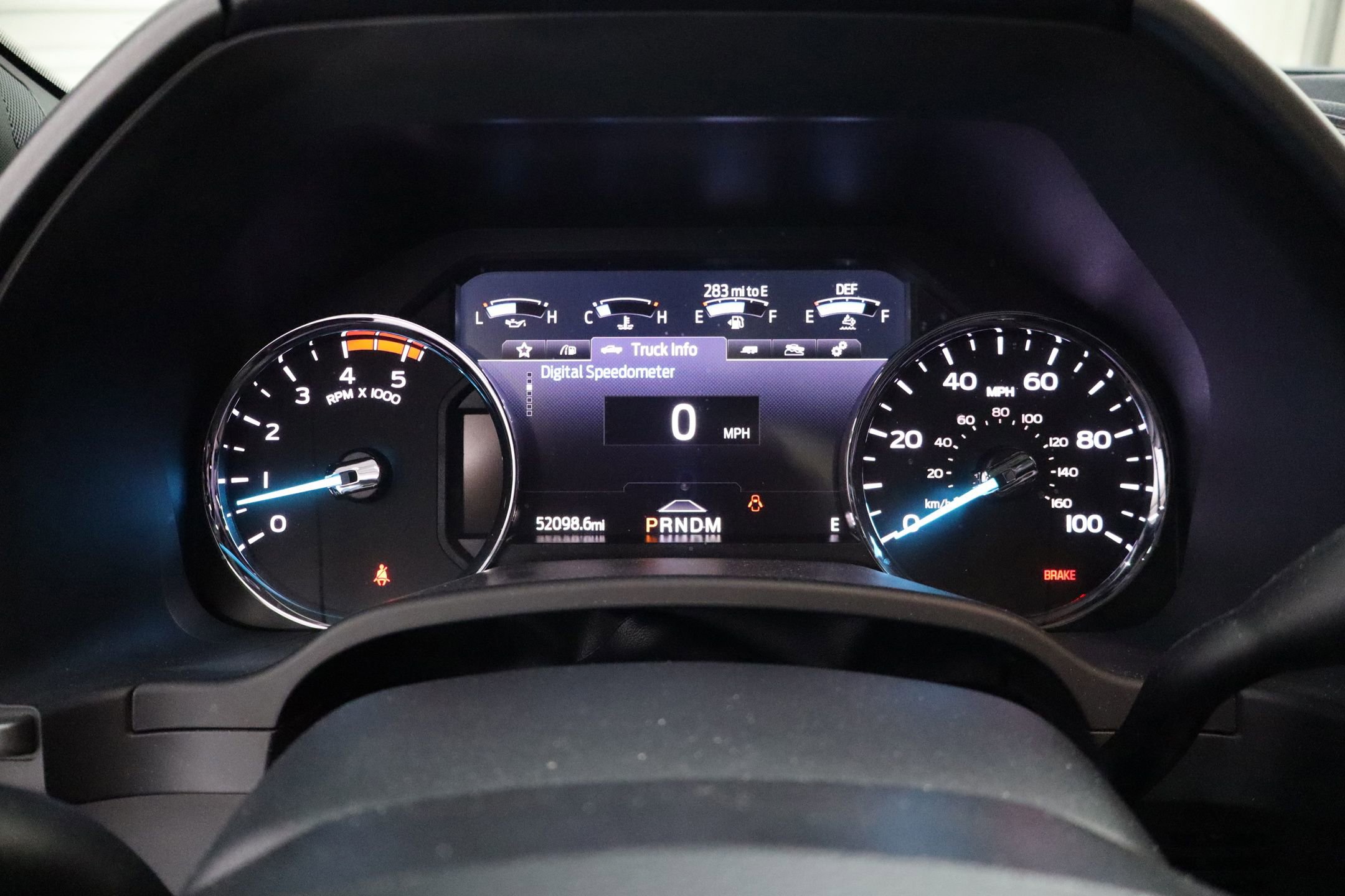 Certified 2022 Ford F250 Platinum w/ FX4 Off-Road Package image 17