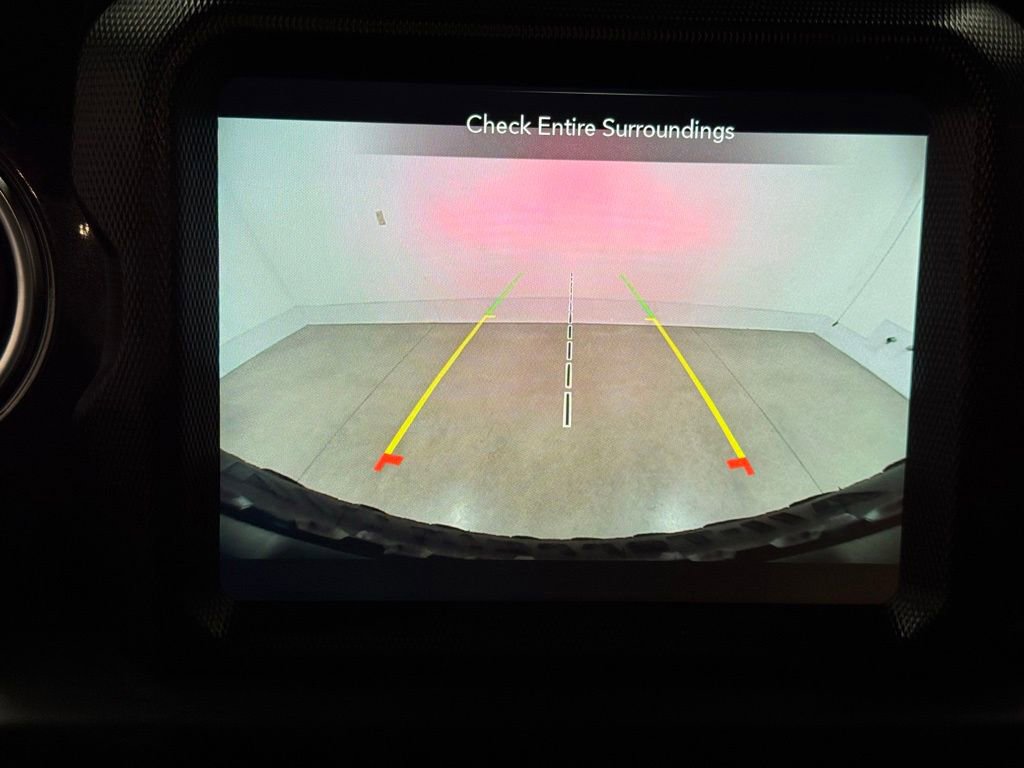 Used 2021 Jeep Wrangler Unlimited Rubicon w/ Trailer Tow Package image 14