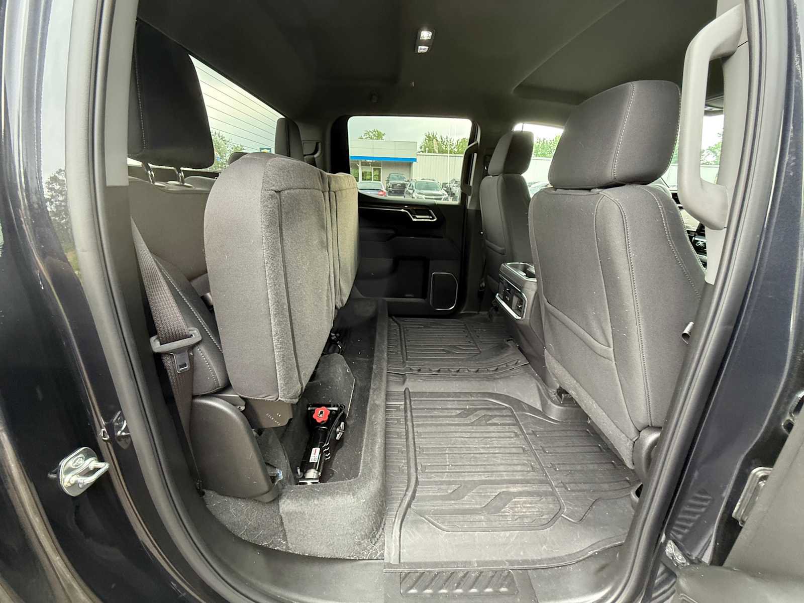Used 2025 GMC Sierra 1500 Elevation image 35