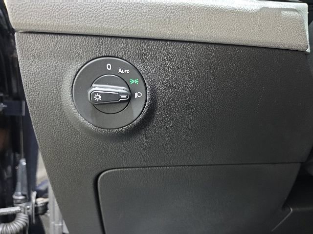 Certified 2022 Volkswagen Taos S AWD/4WD image 18