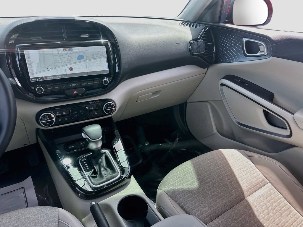 Certified 2024 Kia Soul EX FWD image 24
