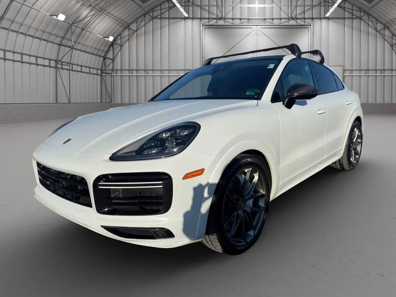 Used 2022 Porsche Cayenne Turbo image 17