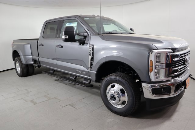 New 2026 Ford F350 XLT w/ 360-Degree Camera Package image 3