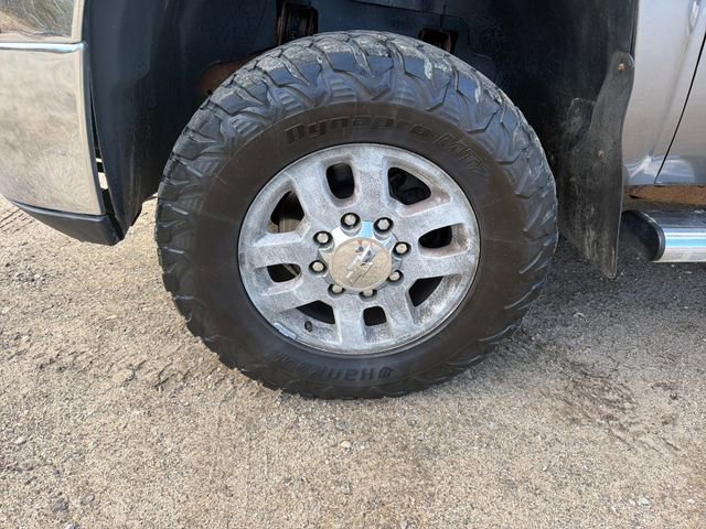 Used 2013 Chevrolet Silverado 2500 LTZ w/ LTZ Plus Package image 29