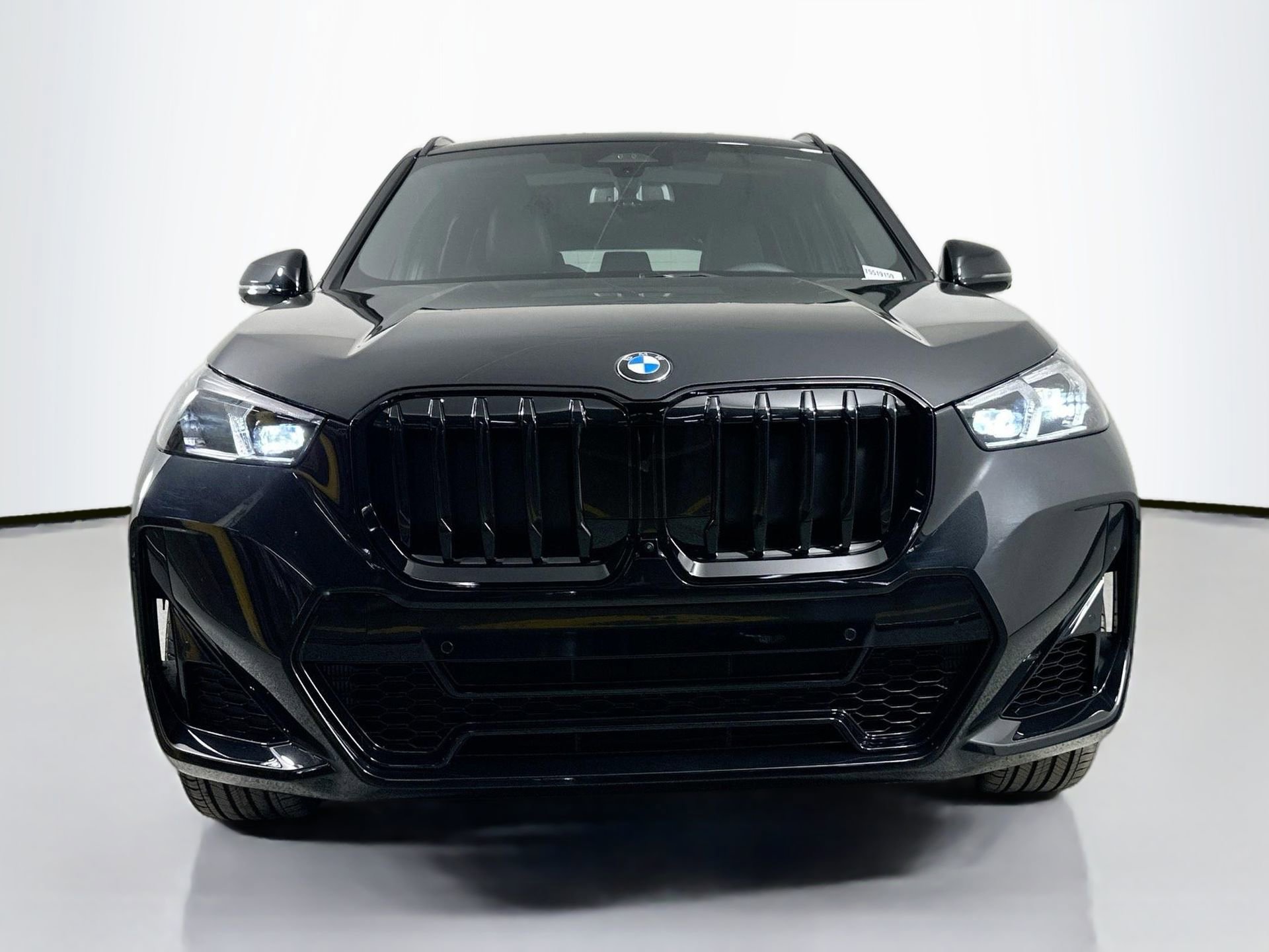 New 2026 BMW X1 xDrive28i w/ Technology Package image 2