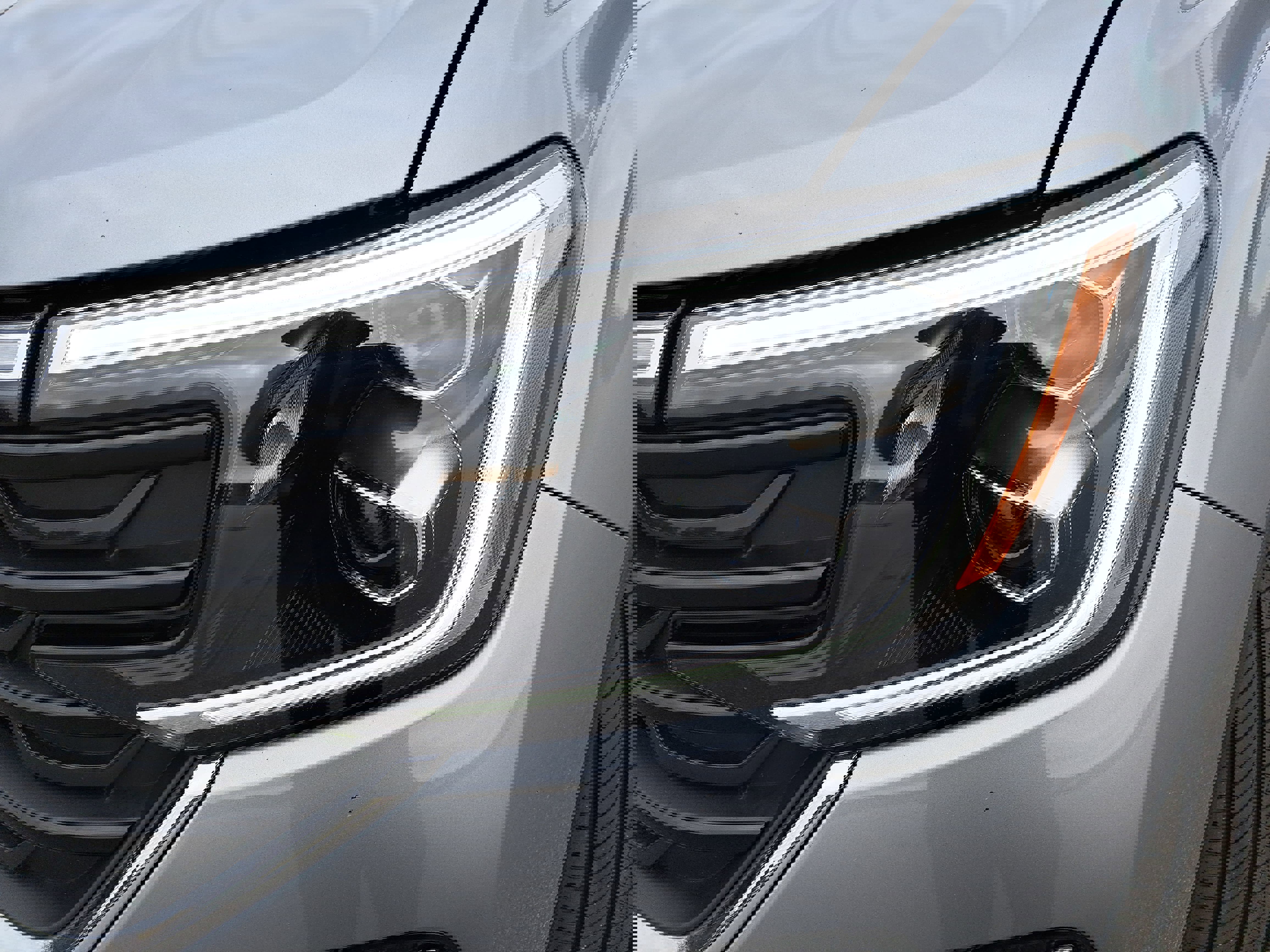 Used 2024 Volkswagen Atlas Cross Sport SEL Premium R-Line image 30