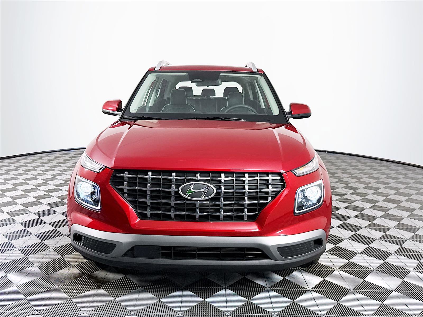 New 2025 Hyundai Venue Limited image 2