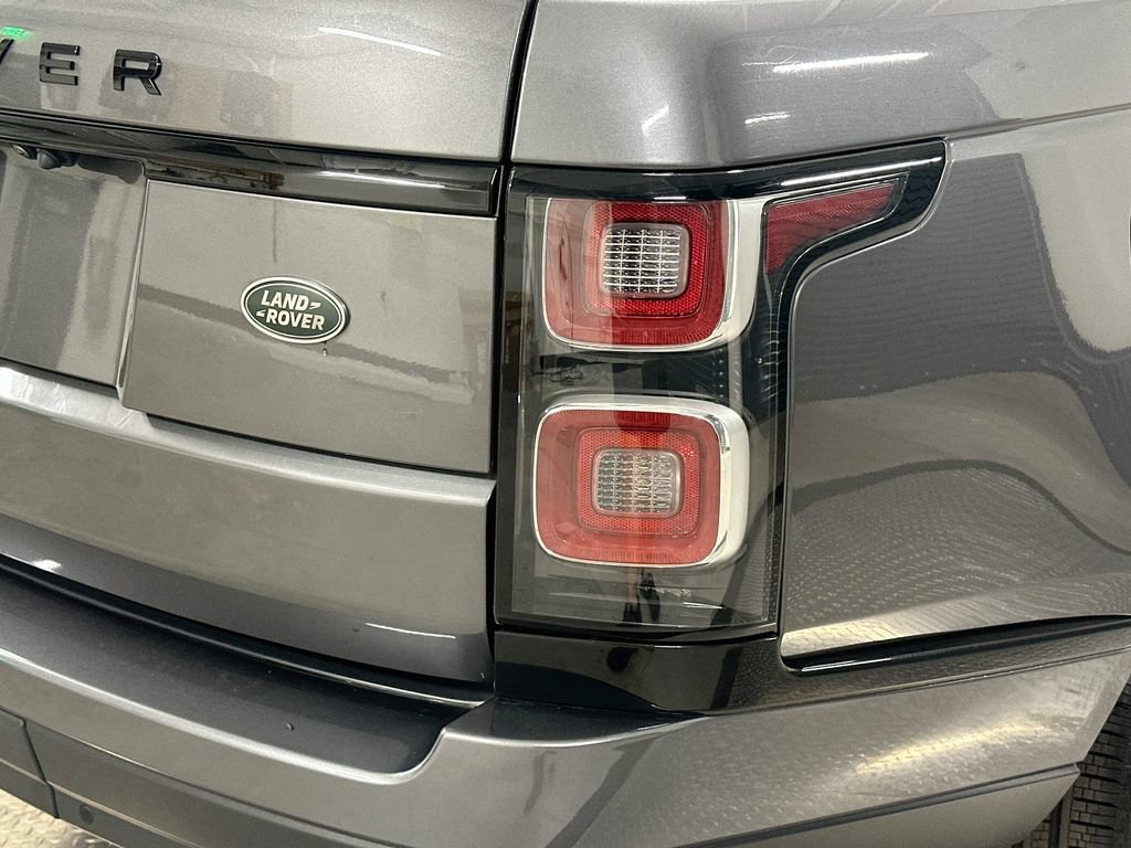 Used 2018 Land Rover Range Rover Supercharged AWD/4WD image 33
