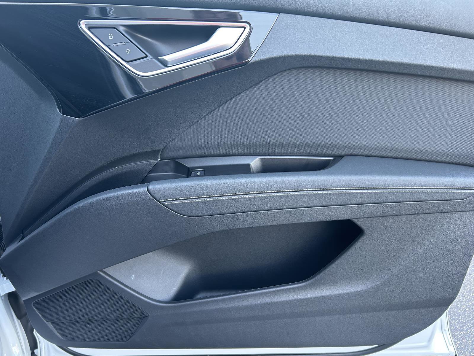 Certified 2025 Audi Q4 e-tron Premium Plus w/ Premium Plus image 26