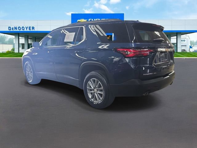 Used 2023 Chevrolet Traverse LT w/ Rear Camera Mirror Package image 11