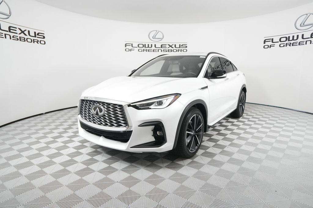 Used 2023 INFINITI QX55 Luxe w/ Cargo Package image 1