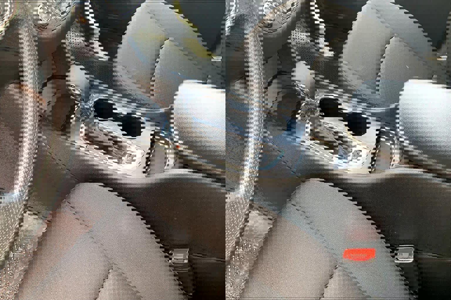 Used 2025 Chevrolet Malibu LS FWD image 17