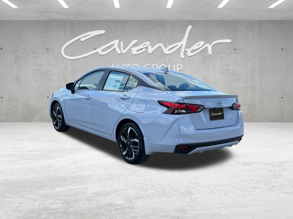 New 2025 Nissan Versa SR FWD image 14