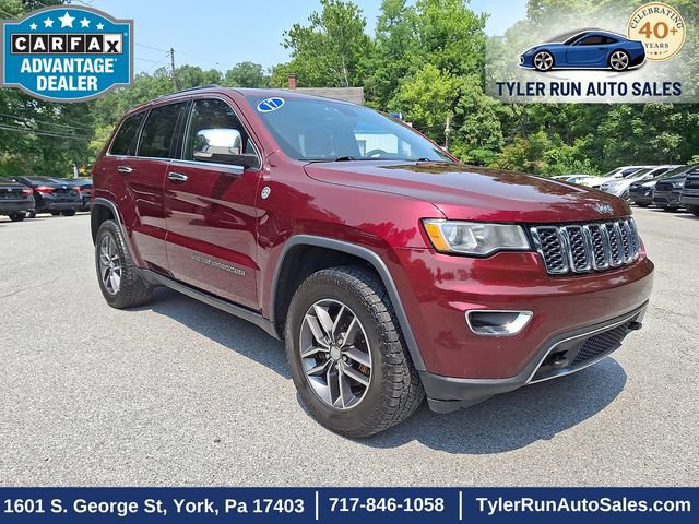 Used 2017 Jeep Grand Cherokee Limited AWD/4WD image 1