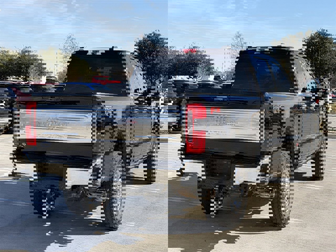 Used 2024 Ford F250 King Ranch w/ Chrome Package image 4