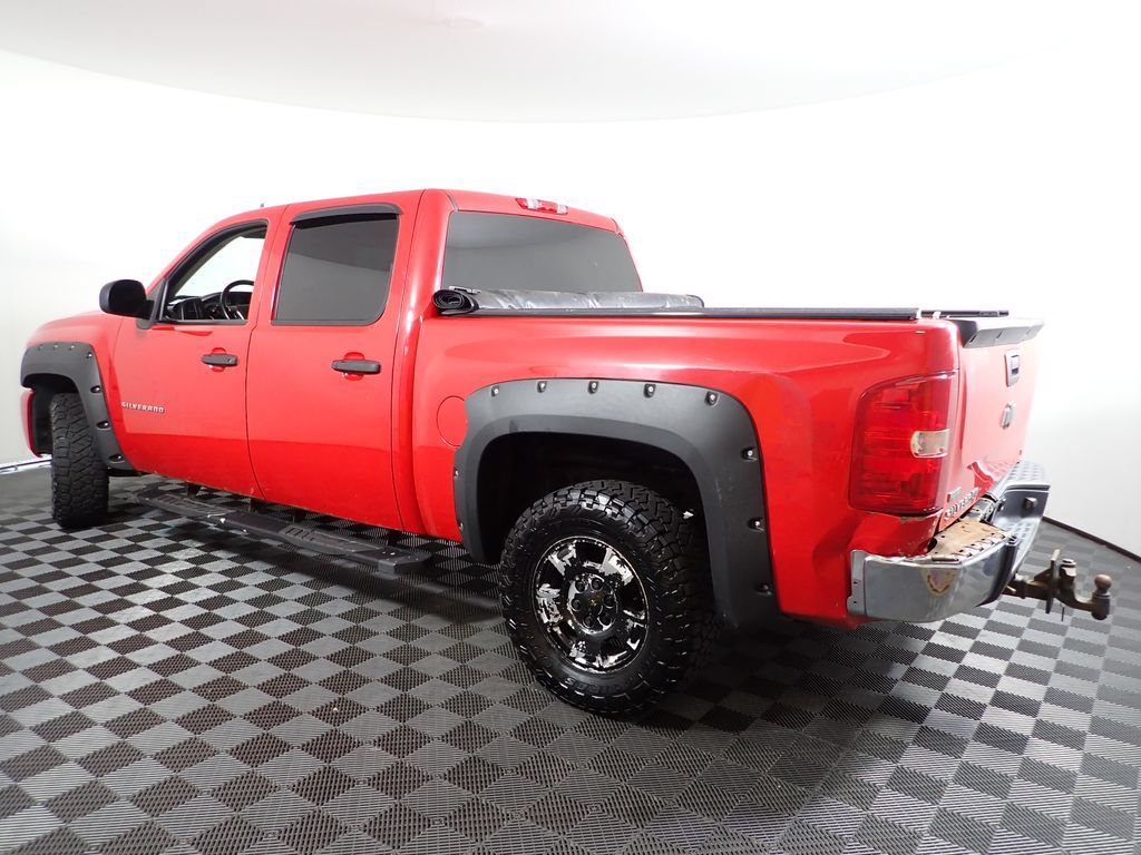 Used 2010 Chevrolet Silverado 1500 LT w/ Power Pack Plus RWD image 9