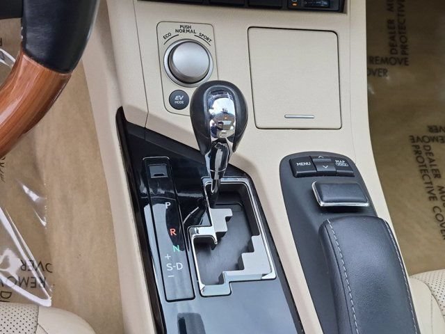 Used 2014 Lexus ES 300h w/ Luxury Package w/Bamboo Trim FWD image 12
