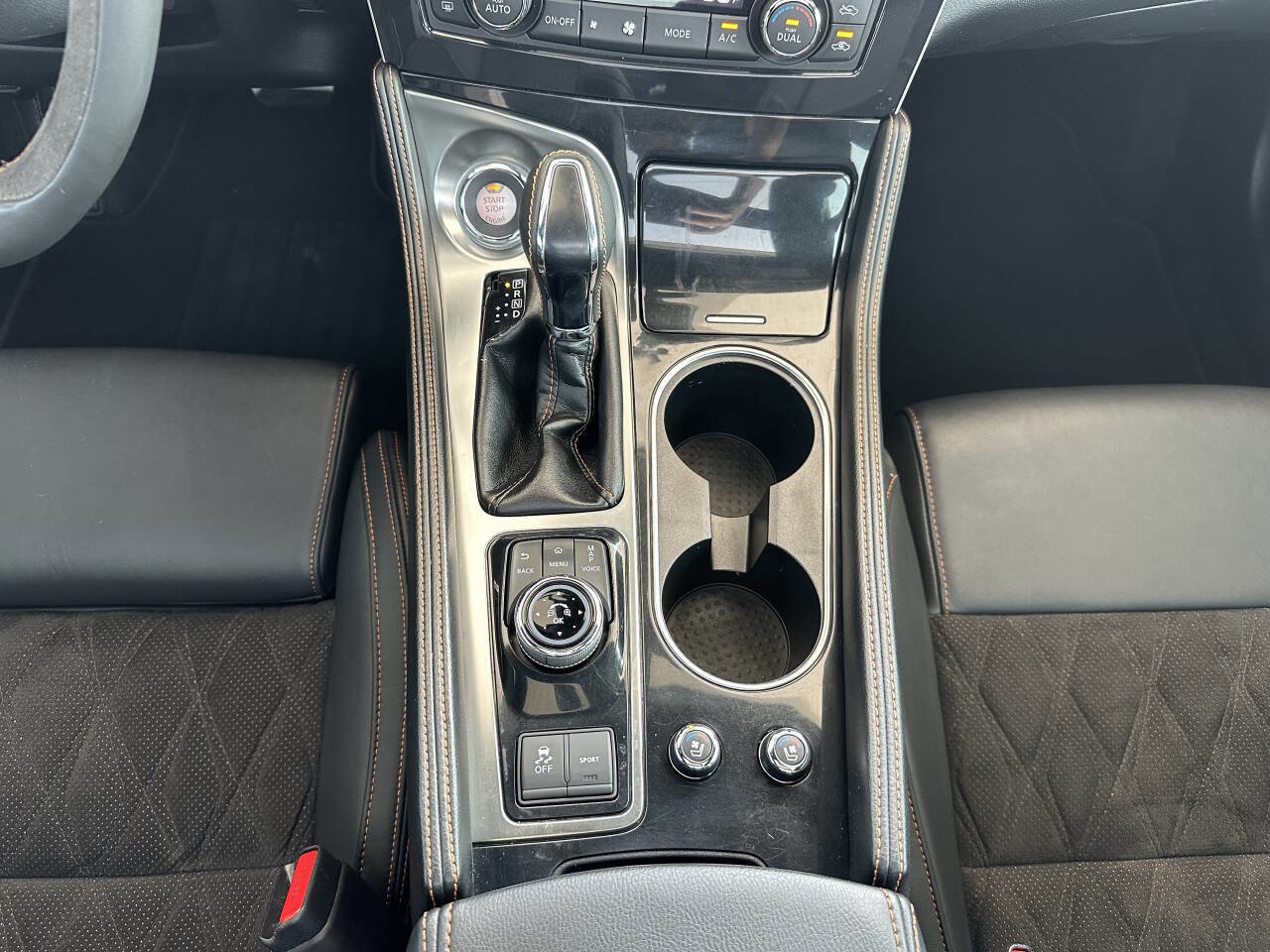 Used 2019 Nissan Maxima SR image 19