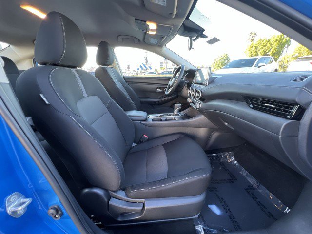 Used 2025 Nissan Sentra SV image 27