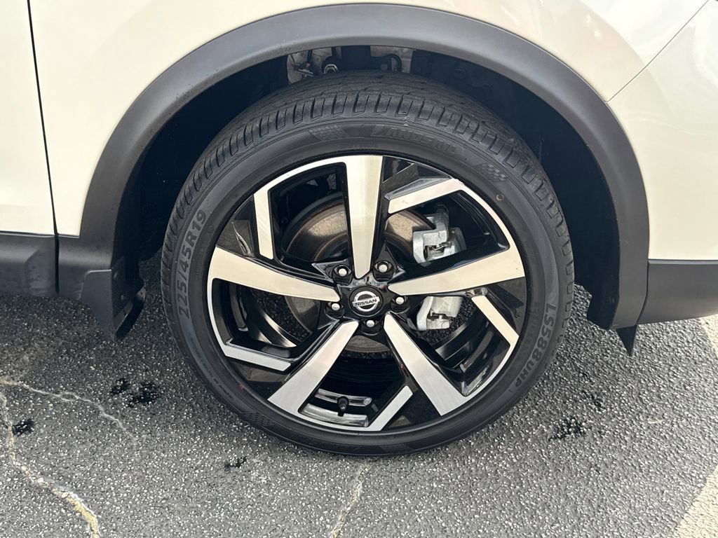 Used 2022 Nissan Rogue Sport SL image 13