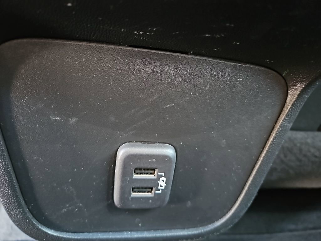 Certified 2023 Chevrolet Equinox RS image 24