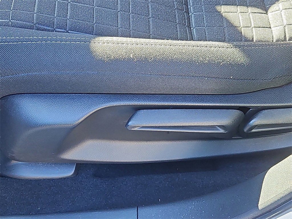 Certified 2024 Honda HR-V LX image 17