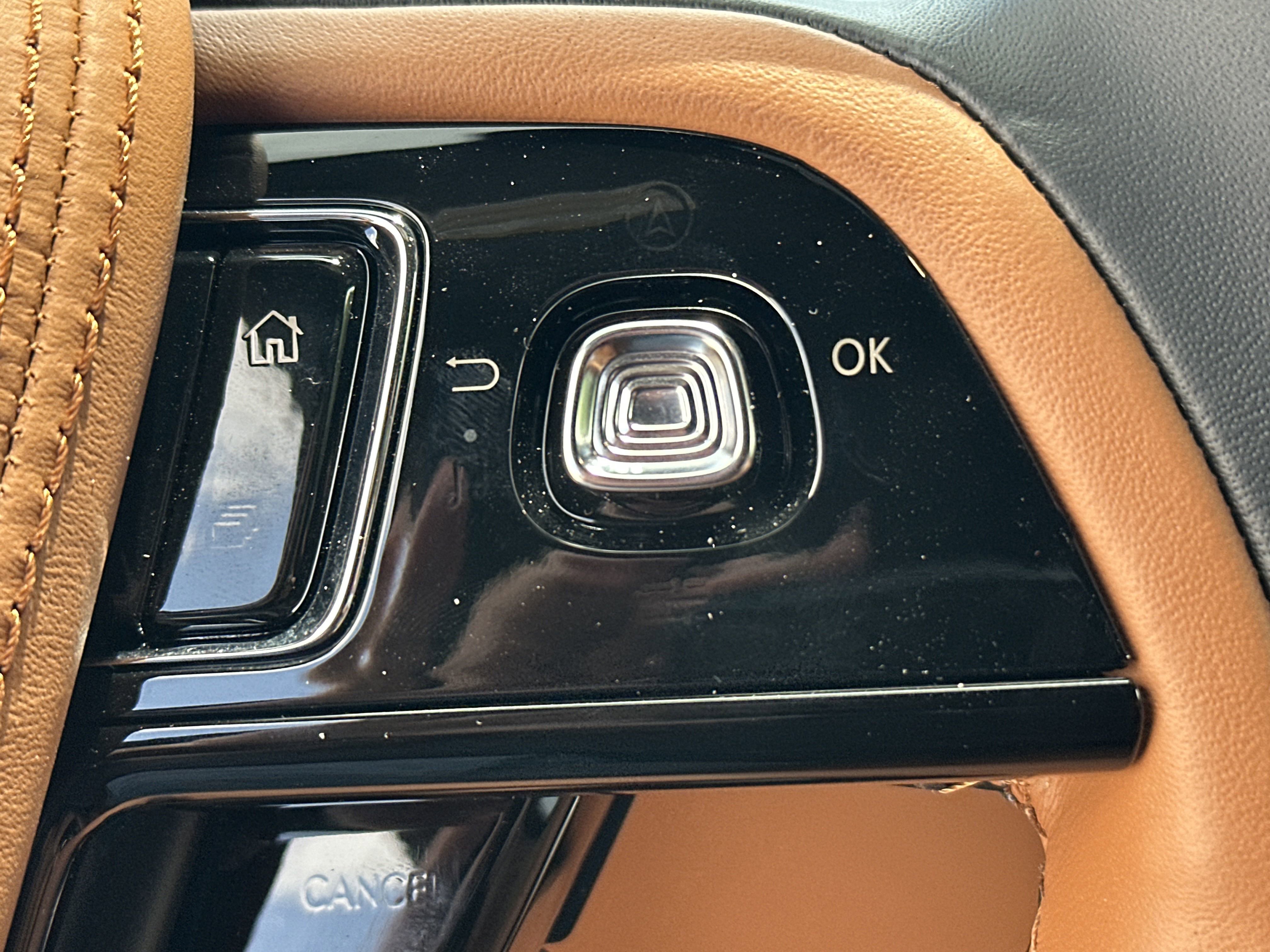 New 2025 Lincoln Aviator Black Label image 20