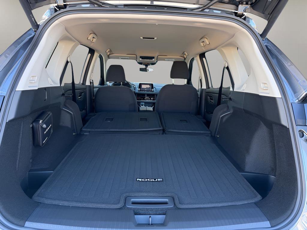 New 2026 Nissan Rogue SV image 11
