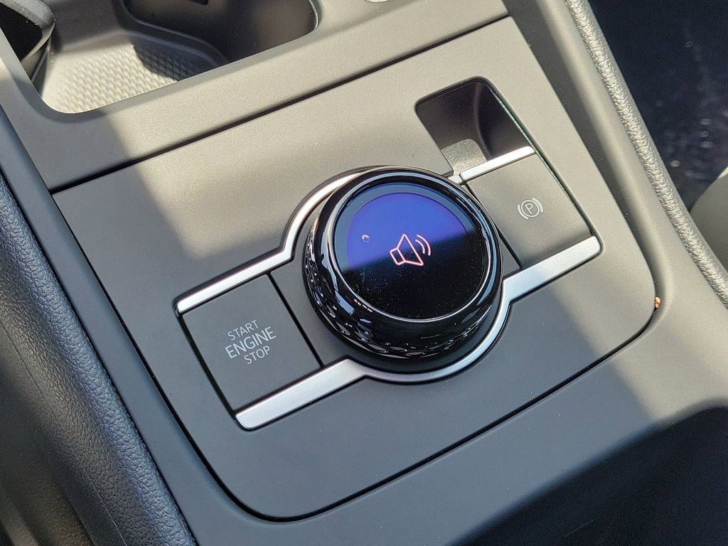 New 2026 Volkswagen Tiguan SE R-Line image 20