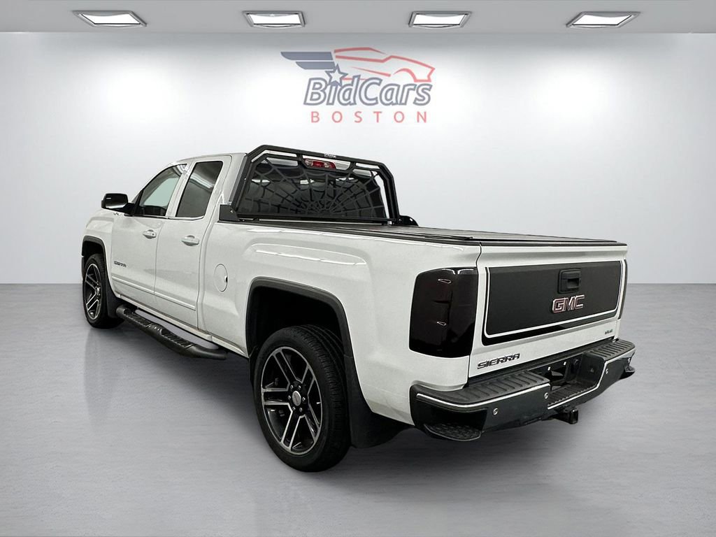 Used 2015 GMC Sierra 1500 SLE w/ Carbon-22 Edition AWD/4WD image 6