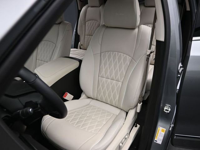 Certified 2024 Buick Enclave Avenir w/ Avenir Technology Package AWD/4WD image 11